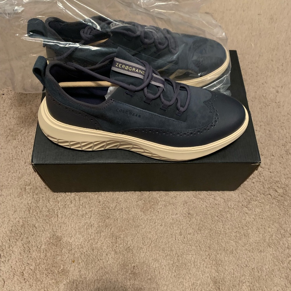 Men’s Cole Haan zero grand men’s shoes size 10.5 never worn